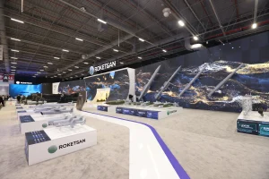 Roketsan, Türkiye’nin Savunma Vitrini IDEF’e İlk Kez Sergilediği Savunma Sistemleri ile Damga Vuruyor