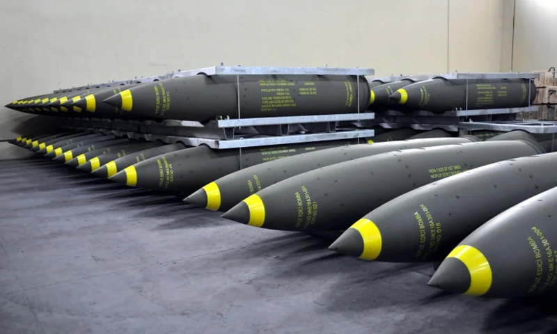 Hava Kuvvetlerine Yüksek Adetlerde Nüfuz Edici Bomba Teslimatı